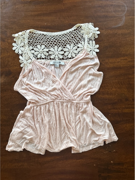 Forever 21 Tops - Forever 21 Pink Sleeveless Top with Crochet Floral Detail, Size M